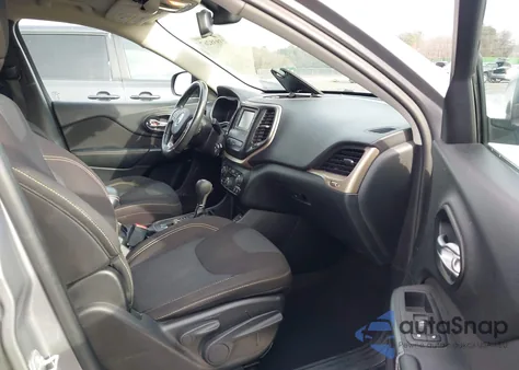 2016 Jeep Cherokee Latitude from USA, damaged, VIN 1C4PJLCS2GW190613